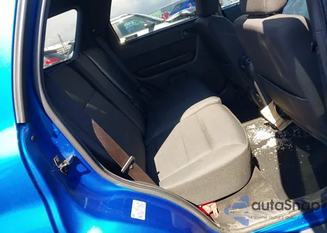 2012 Ford Escape Xlt z USA, uszkodzony, nr VIN 1FMCU9DG0CKB00536